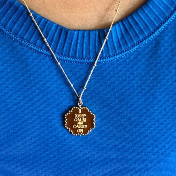 Sophia & Chloe Keep Calm & Carry On Necklace - Picture 4 of 6